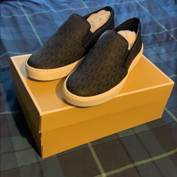 Michael Kors shoes - Picture 1 of 3